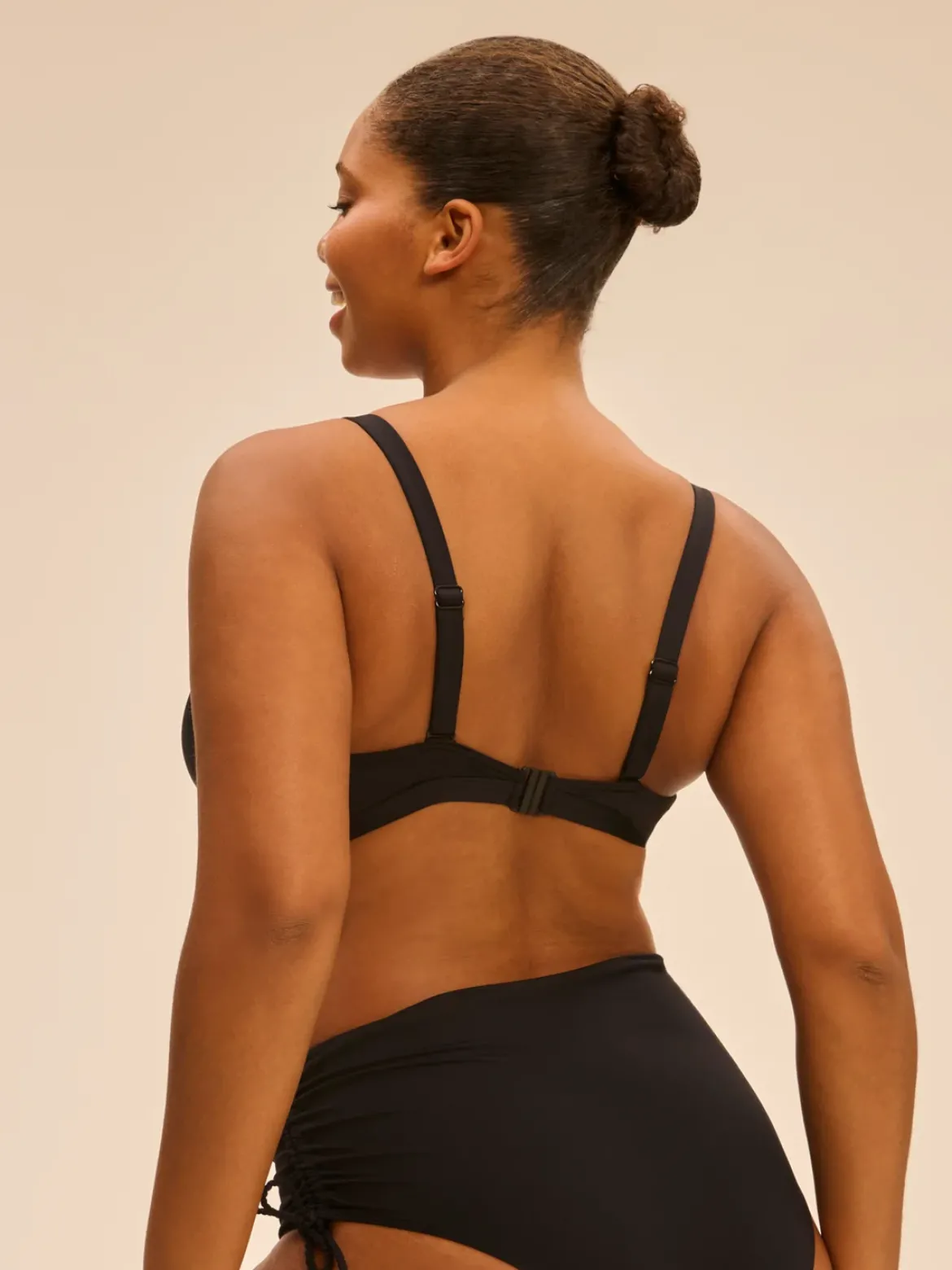 Haut de maillot de bain triangle avec armatures cachées - Noir