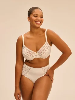Soutien-gorge avec armatures classique - Naturel
