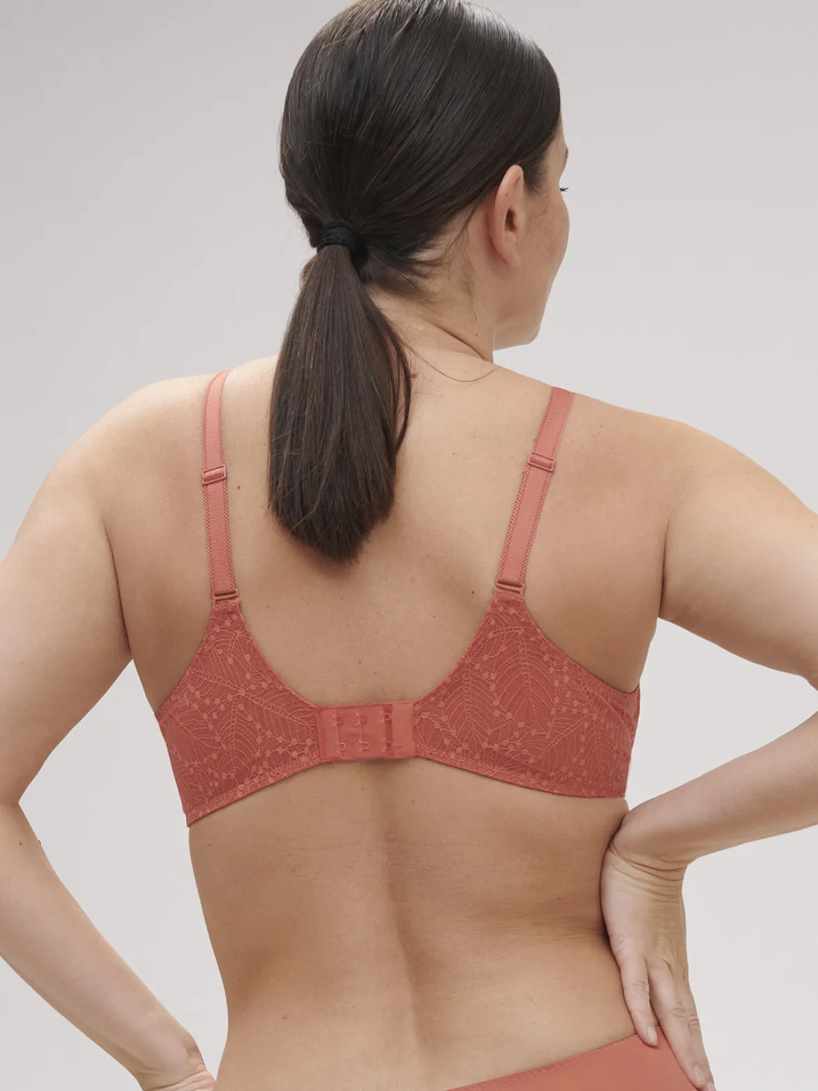 Soutien-gorge avec armatures moulé décolleté plongeant - Rose Texas