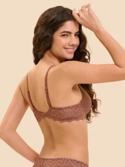 Soutien-gorge spacer décolleté plongeant - Brun coco